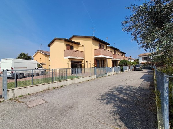 casa indipendente in vendita a Vigarano Mainarda