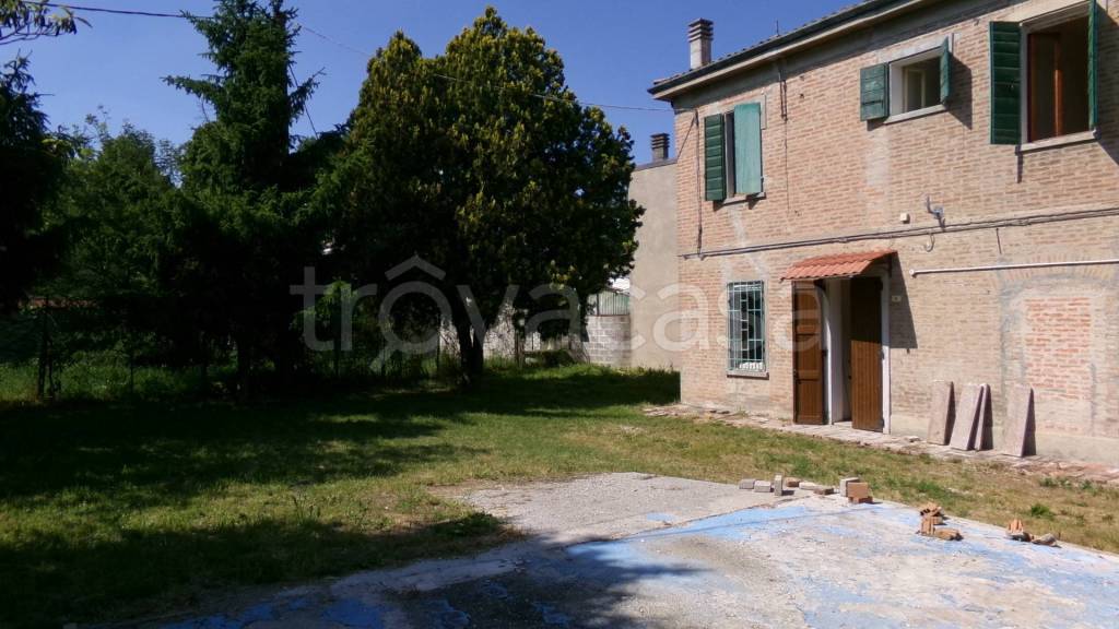 casa indipendente in vendita a Vigarano Mainarda in zona Coronella