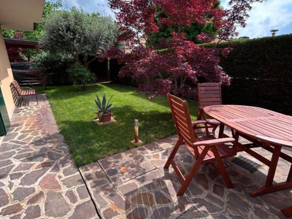 casa indipendente in vendita a Vigarano Mainarda