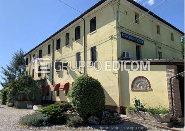 negozio in vendita a Vigarano Mainarda