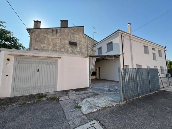 casa indipendente in vendita a Vigarano Mainarda