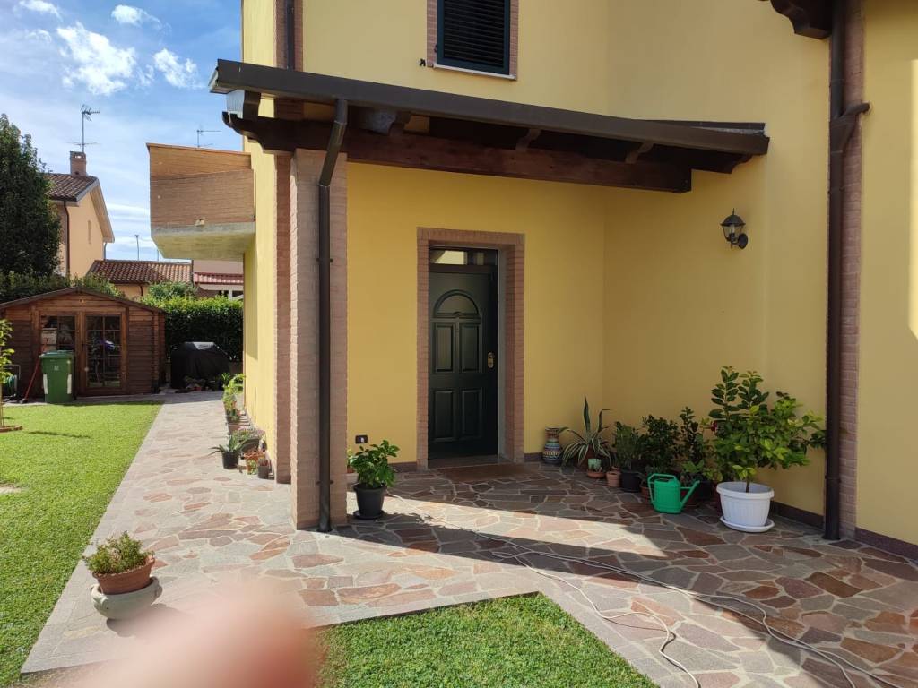 casa indipendente in vendita a Vigarano Mainarda