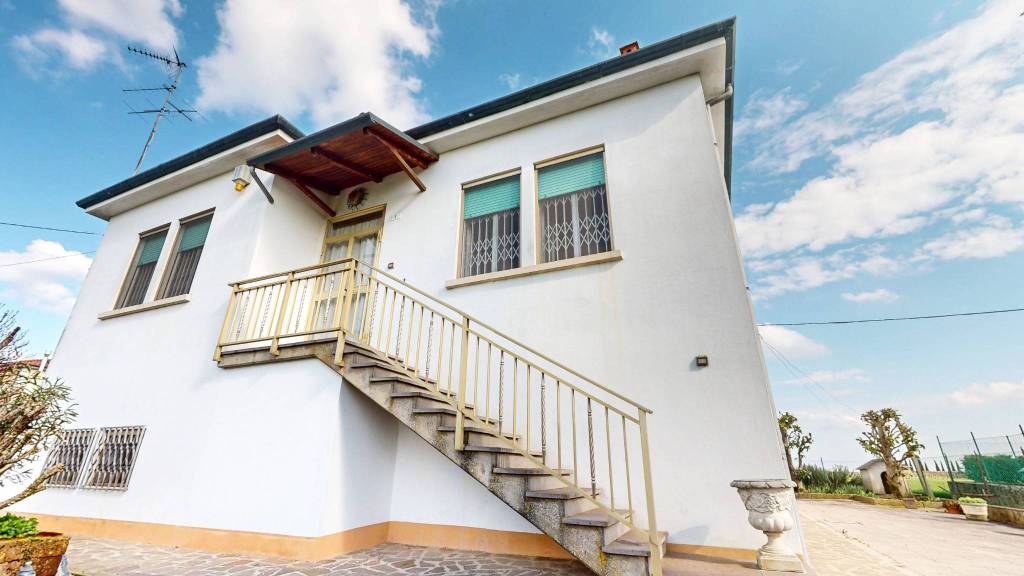 casa indipendente in vendita a Vigarano Mainarda