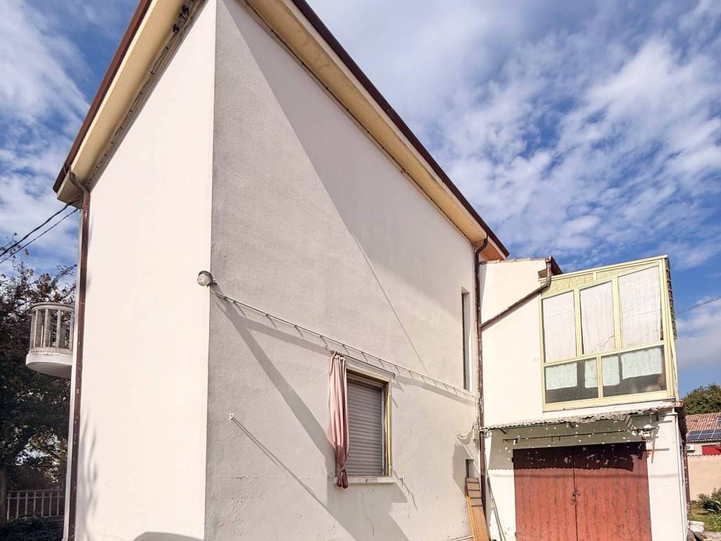 casa indipendente in vendita a Vigarano Mainarda