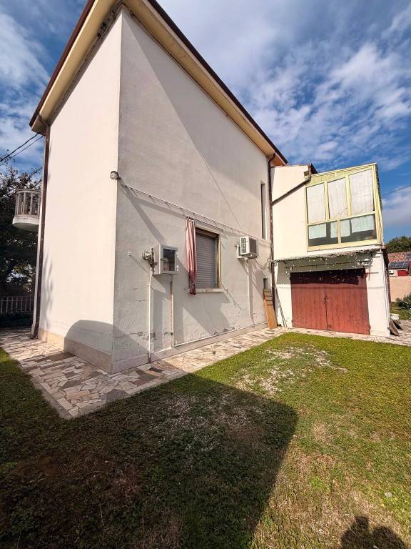 casa indipendente in vendita a Vigarano Mainarda