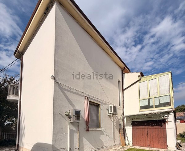 casa indipendente in vendita a Vigarano Mainarda