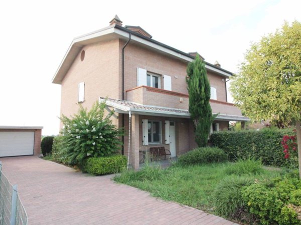 casa indipendente in vendita a Vigarano Mainarda