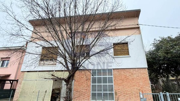 casa indipendente in vendita a Vigarano Mainarda