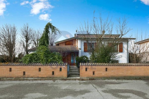 casa indipendente in vendita a Vigarano Mainarda