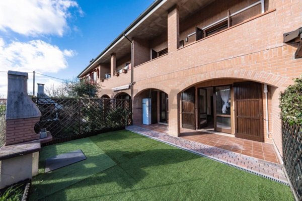 casa indipendente in vendita a Vigarano Mainarda
