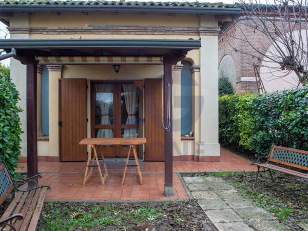 casa indipendente in vendita a Vigarano Mainarda