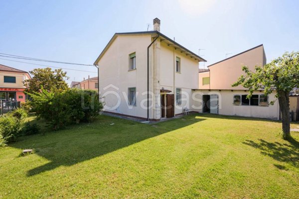 casa indipendente in vendita a Vigarano Mainarda