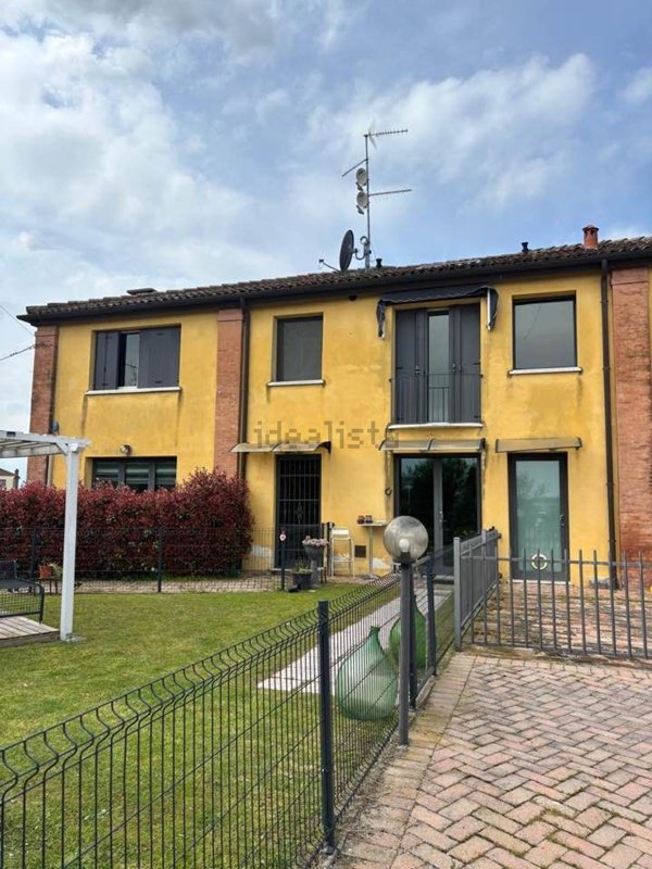 appartamento in vendita a Vigarano Mainarda in zona Diamantina