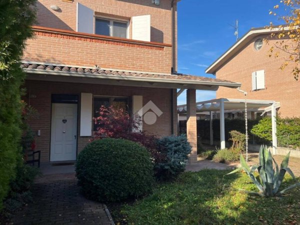 casa indipendente in vendita a Vigarano Mainarda in zona Diamantina
