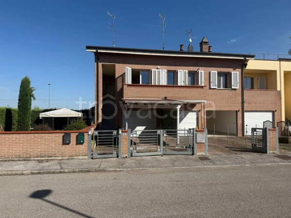 appartamento in vendita a Vigarano Mainarda in zona Diamantina