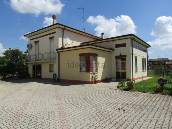 casa indipendente in vendita a Vigarano Mainarda