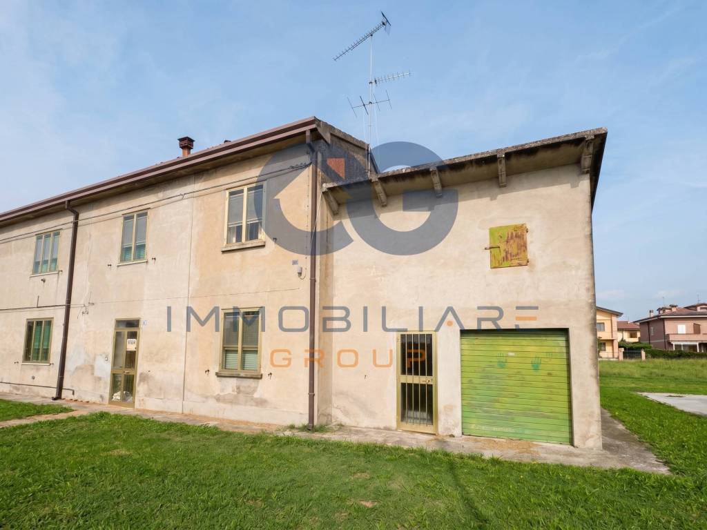 casa indipendente in vendita a Vigarano Mainarda in zona Diamantina