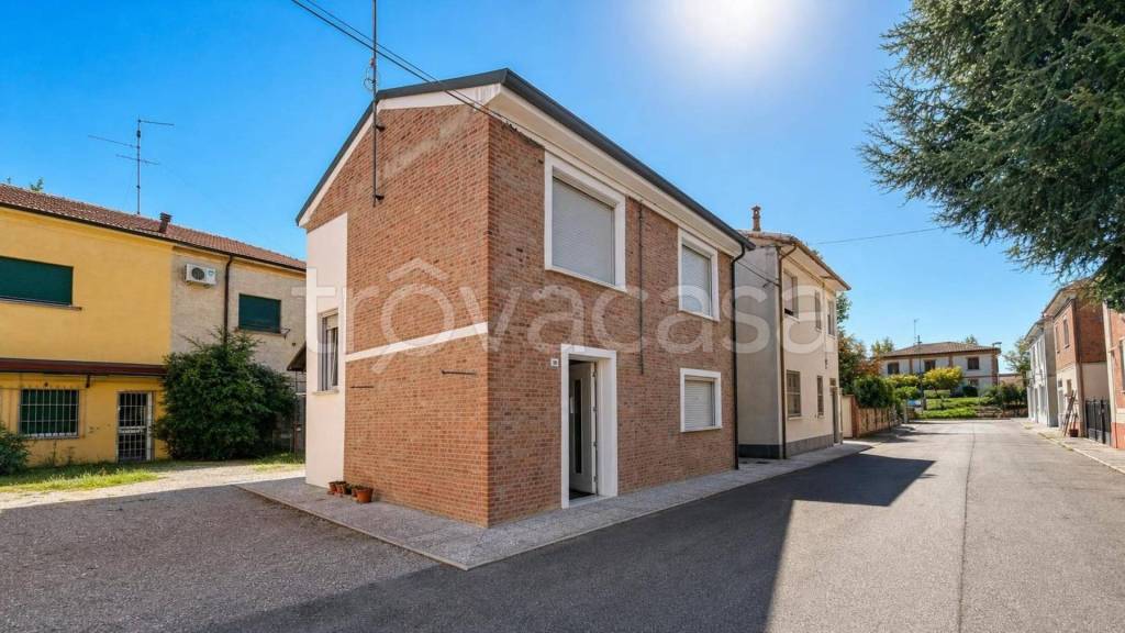 casa indipendente in vendita a Vigarano Mainarda