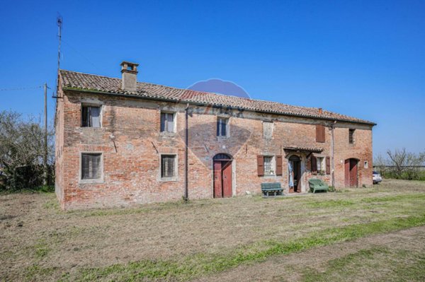 casale in vendita a Voghiera