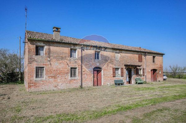 casale in vendita a Voghiera