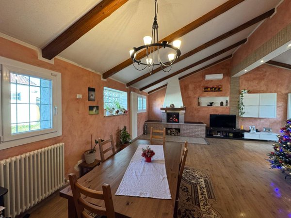 casa indipendente in vendita a Voghiera in zona Ducentola