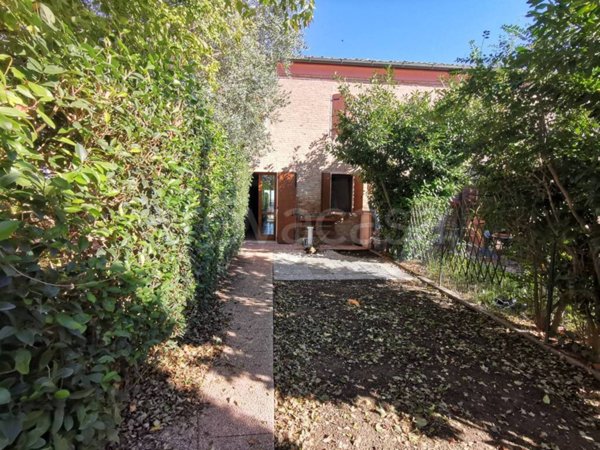 appartamento in vendita a Voghiera in zona Gualdo