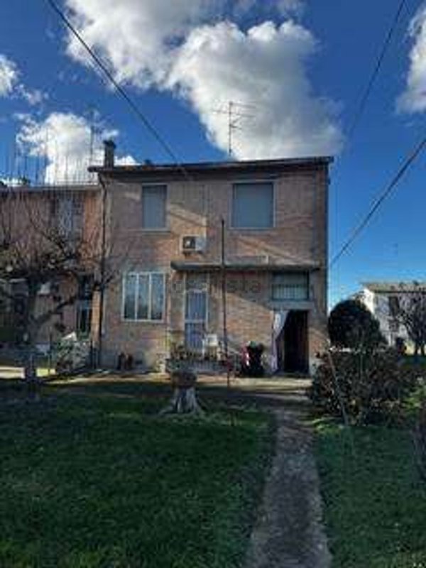 casa indipendente in vendita a Voghiera in zona Montesanto