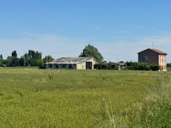 casa indipendente in vendita a Voghiera in zona Montesanto