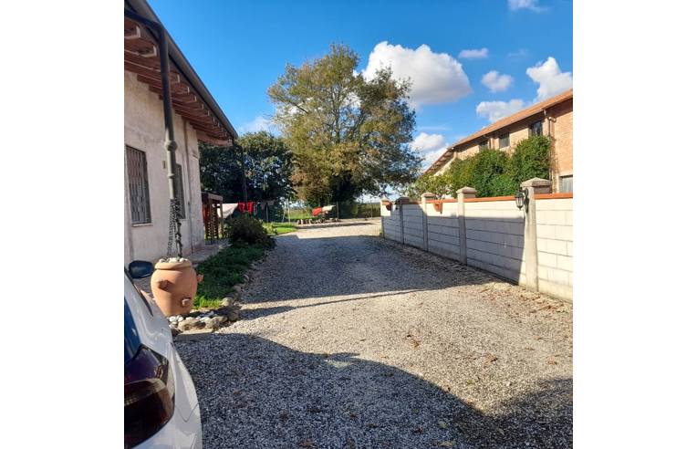 casa indipendente in vendita a Voghiera in zona Voghenza