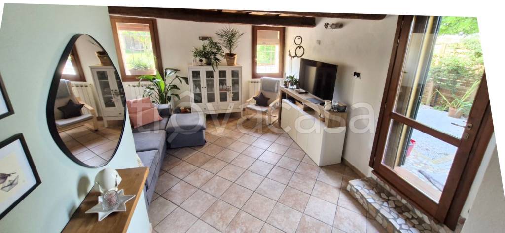 casa indipendente in vendita a Voghiera in zona Ducentola
