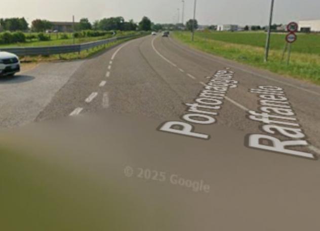 negozio in vendita a Voghiera in zona Gualdo