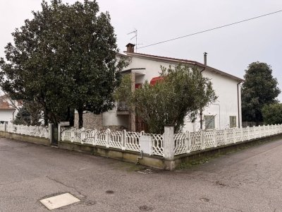 casa indipendente in vendita a Voghiera