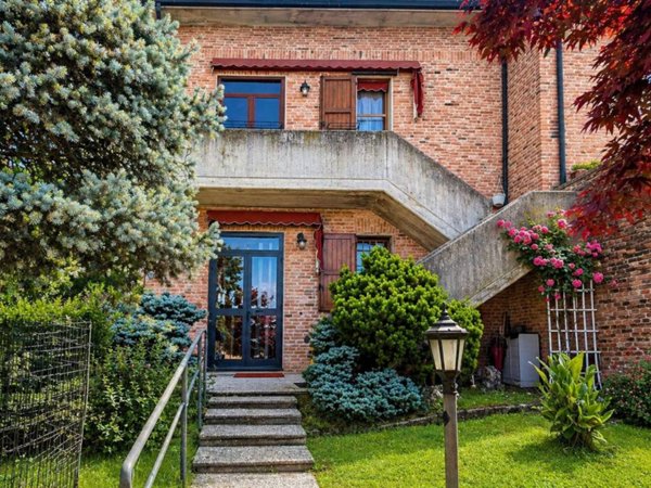 appartamento in vendita a Voghiera in zona Gualdo