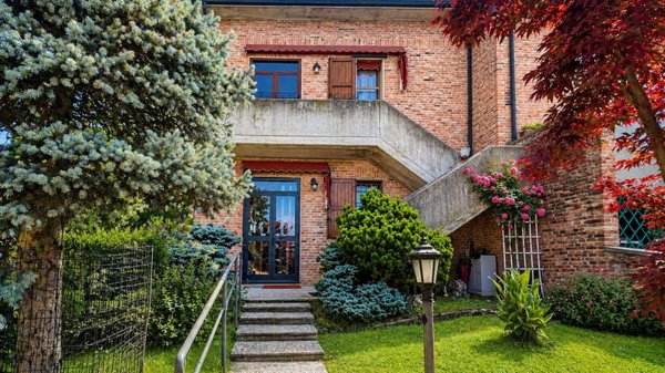 appartamento in vendita a Voghiera in zona Gualdo