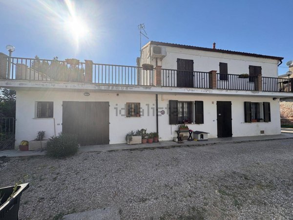 casa indipendente in vendita a Voghiera in zona Montesanto