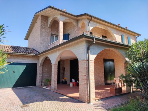 casa indipendente in vendita a Voghiera in zona Voghenza