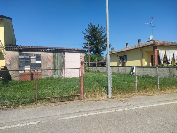 casa indipendente in vendita a Voghiera in zona Gualdo