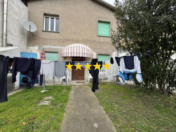 appartamento in vendita a Goro
