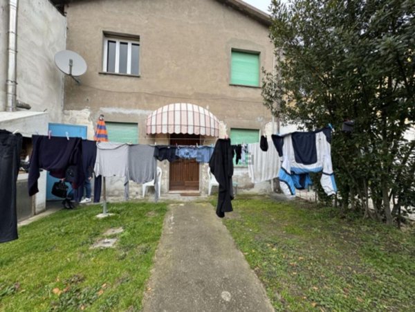 appartamento in vendita a Goro