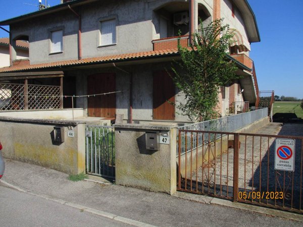 appartamento in vendita a Fiscaglia in zona Migliaro