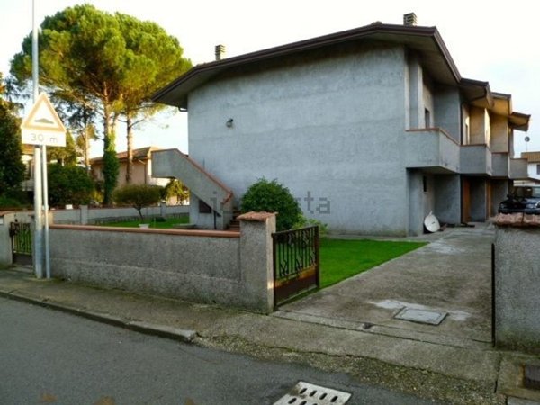 casa indipendente in vendita a Fiscaglia in zona Migliarino