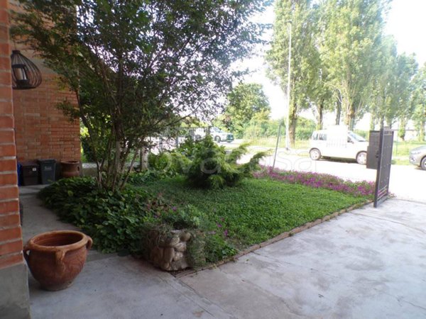 casa indipendente in vendita a Fiscaglia in zona Massa Fiscaglia