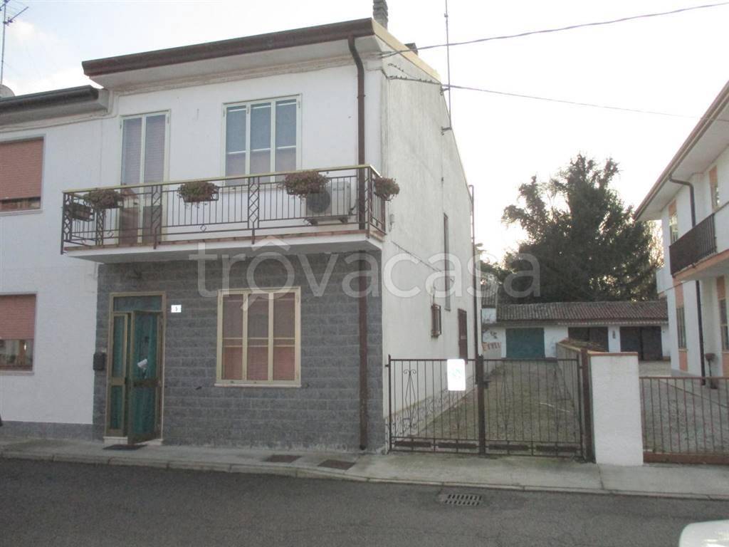 casa indipendente in vendita a Fiscaglia in zona Migliaro
