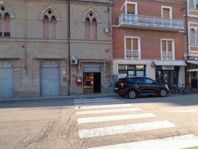 negozio in vendita a Fiscaglia in zona Migliarino