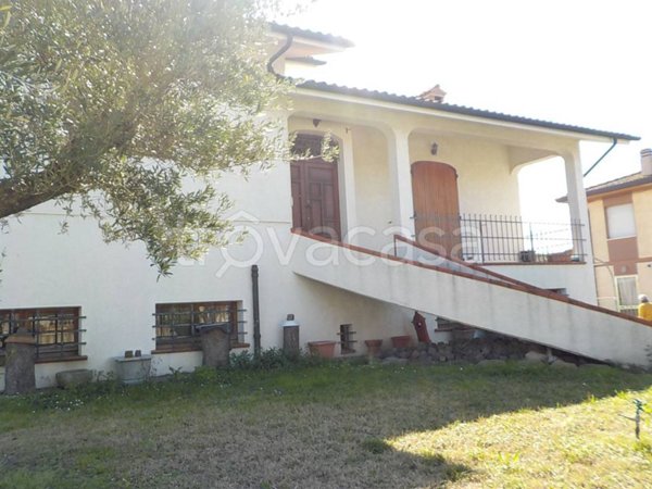 casa indipendente in vendita a Fiscaglia in zona Migliaro
