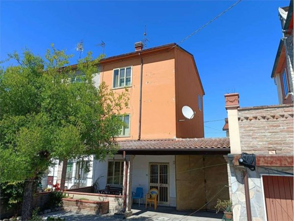 casa indipendente in vendita a Fiscaglia in zona Migliarino