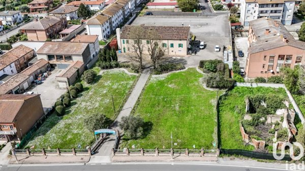 negozio in vendita a Fiscaglia in zona Migliaro