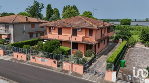 casa indipendente in vendita a Fiscaglia in zona Migliaro