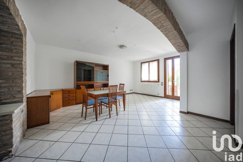casa indipendente in vendita a Fiscaglia in zona Migliaro