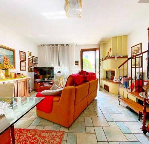 casa indipendente in vendita a Fiscaglia in zona Migliaro